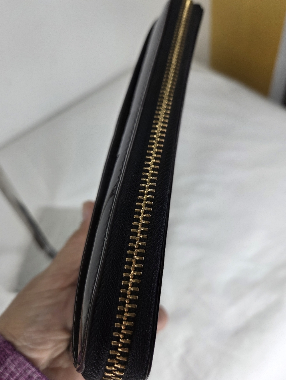 kate spade 8"x4" inch Brown Glitter Patent Zip Wallet with Gold Spade Logo - Picture 12 of 16